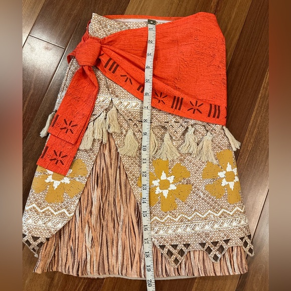 Disney Store Moana Costume size 5/6 EUC - Like New! - Picture 6 of 6